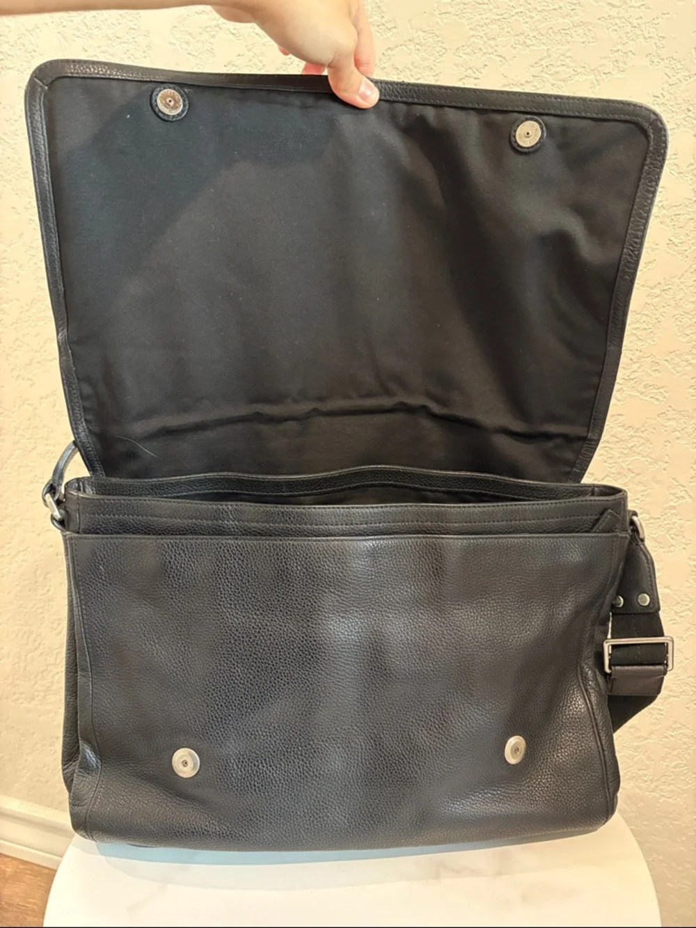 Coach Black Leather Laptop/ Messenger Bag - Picture 10 of 15
